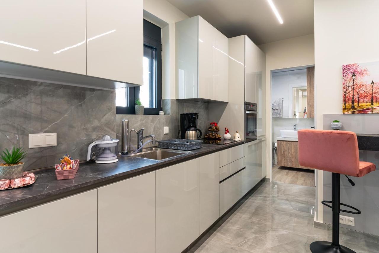 Olina'S Luxury Apartment Trikala  Exterior photo
