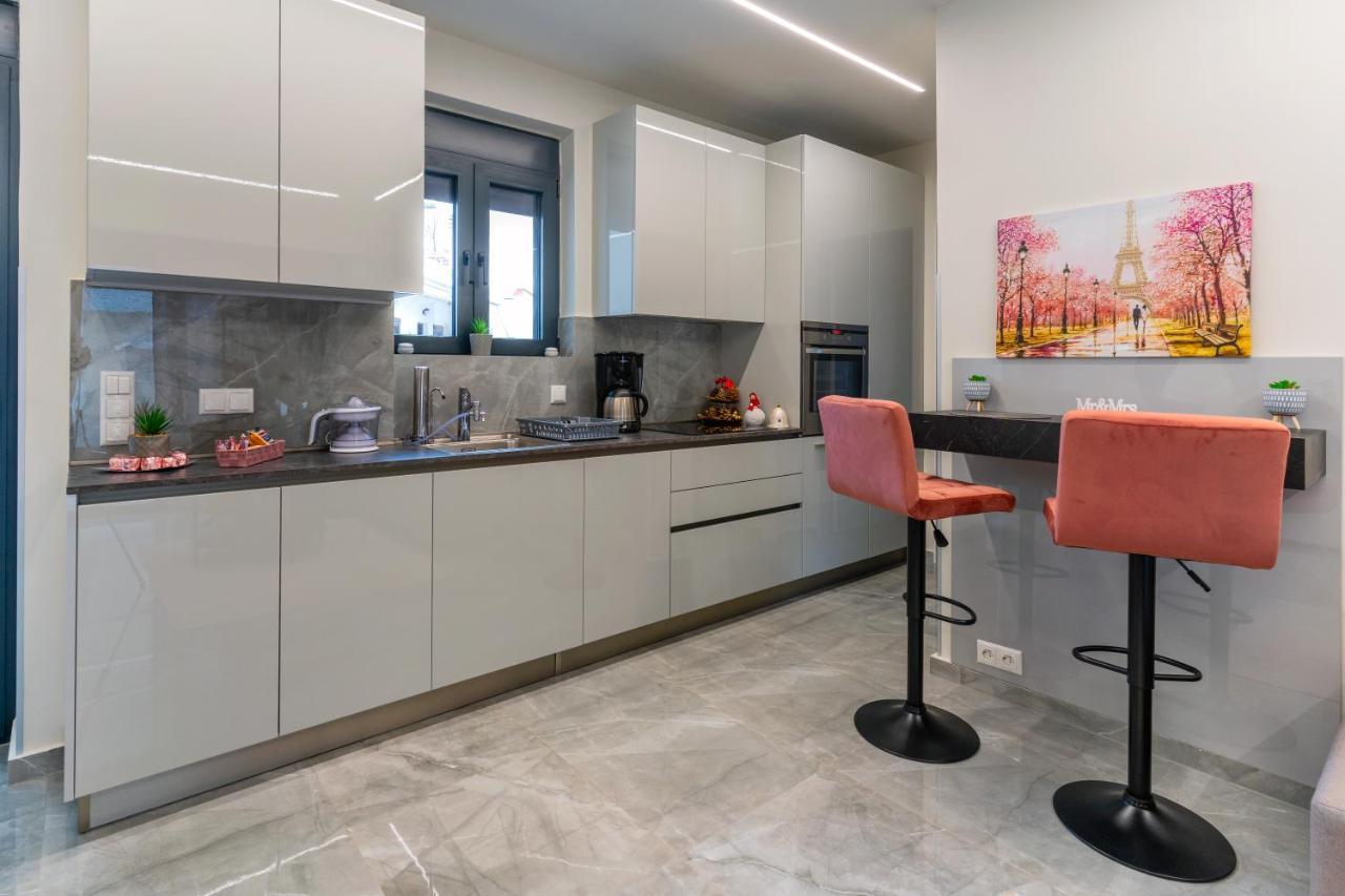 Olina'S Luxury Apartment Trikala  Exterior photo