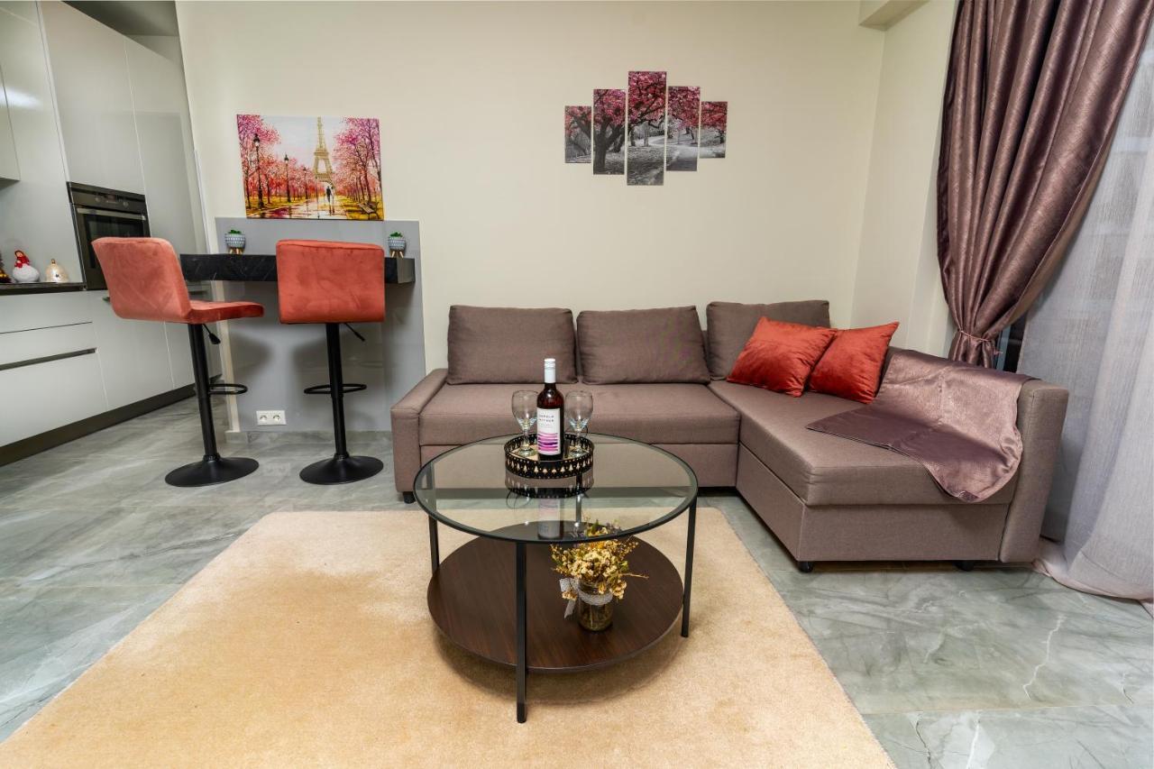 Olina'S Luxury Apartment Trikala  Exterior photo